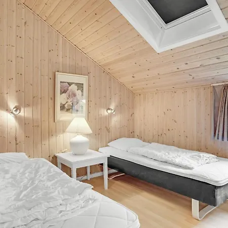 Cozy In Vaeggerlose With Sauna